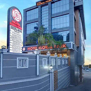 Hotel Floral Park Kottayam